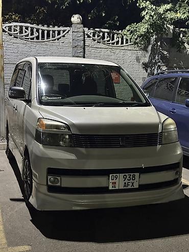 тайота вохси: Toyota Voxy: 2002 г., 2 л, Автомат, Бензин, Минивэн — 1