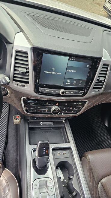 Ssangyong: Ssangyong Rexton: 2020 г., 2.2 л, Автомат, Дизель, Внедорожник — 11