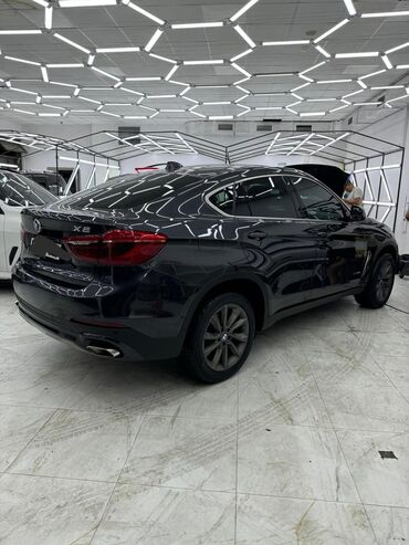 автомобили bmw: Продается BMW X6 Пробег 190000 Год 2018 Прямиком из Америки Отдаем за