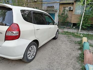 Honda: Honda Fit: 2003 г., 1.3 л, Автомат, Бензин, Хэтчбэк — 4