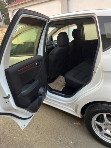 Mercedes-Benz: Mercedes-Benz A 170: 1.7 l | 2006 il Hetçbek — 9