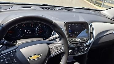 şevralet equinox: Chevrolet Equinox: 1.5 l | 2022 il 60200 km Ofrouder/SUV — 4