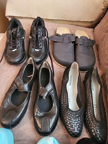 Baletanke: Ženska obuća i torbe – razni modeli Obuća: - Balerinke crne sa — 9