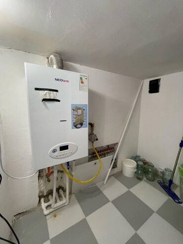 Həyət evləri və villaların satışı: Şüvəlan qəs. 6 otaqlı, 185 kv. m, Yeni təmirli — 16