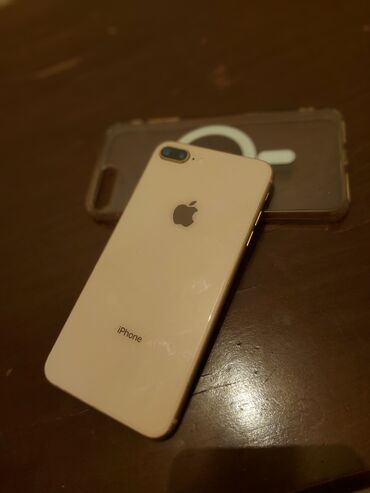 iphone 14 pro ikinci el: IPhone 8 Plus, 64 GB, Rose Gold, Barmaq izi