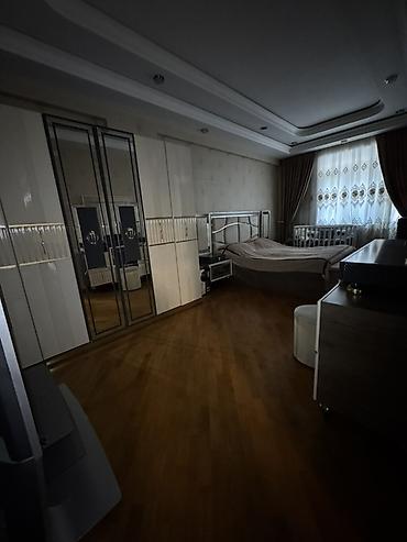 rabocide satilan evler: İnşaatçılar metrosunun TAM yanında — 150 m², 3 otaqlı, tam əşyalı — 3