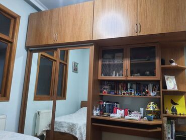 yazı stolları: Güzgülü kupe şifoner yazı masası dəsti 2 sürməli, güzgülü qapı, 6