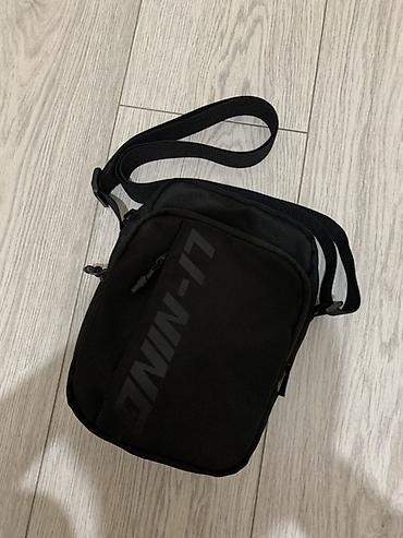 пиджак из льна мужской: Компактная городская сумка через плечо Li-Ning (черная). - Формат — 1