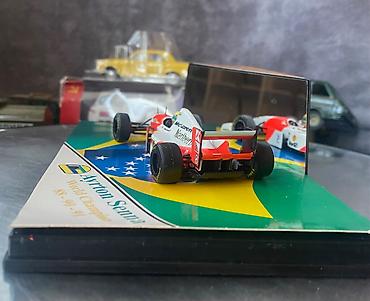 фляга: McLaren, 1993 год, 1:43, Железо, Платная доставка — 4