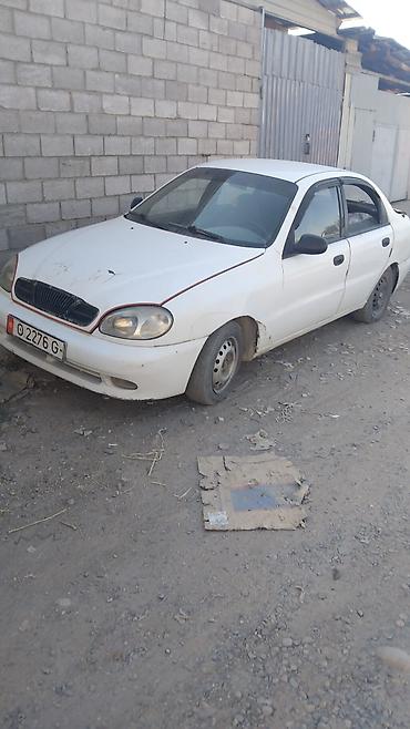 фара дэу нубира: Daewoo Lanos: 1997 г., Седан — 2