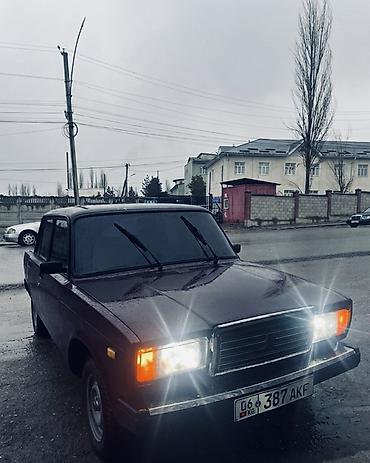 Унаа: ВАЗ (ЛАДА) 2107: 2003 г., 1.6 л, Кол менен иштөөчү, Бензин, Седан — 4