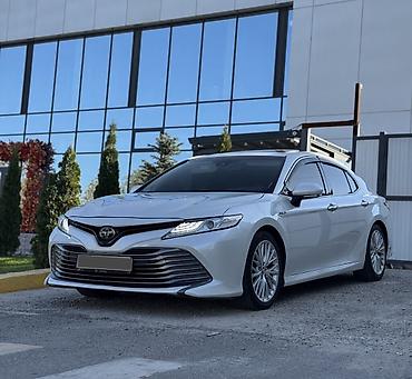 lexus rx 2009: Toyota Camry: 2018 г., 2.5 л, Автомат, Гибрид, Седан — 3