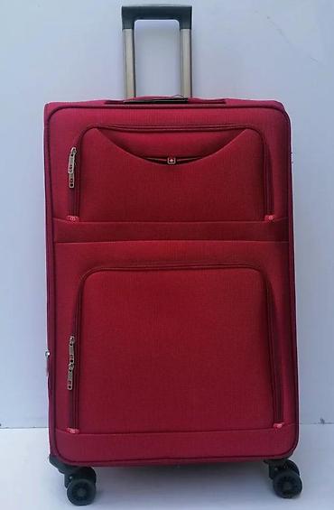 Putni koferi i torbe: Veliki putni kofer na točkiće – tekstilni, crvene boje - Prostrana — 7