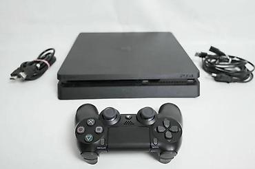 ps5 oglasi: U ponudi Sony Playstation 4 sa naslova. Konzola je kao NOVA! Čipovana — 10