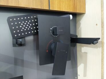 sensor krant: Qara mat rəngdə duş/banyo qarışdırıcısı və duş sistemi - Marka: KAS