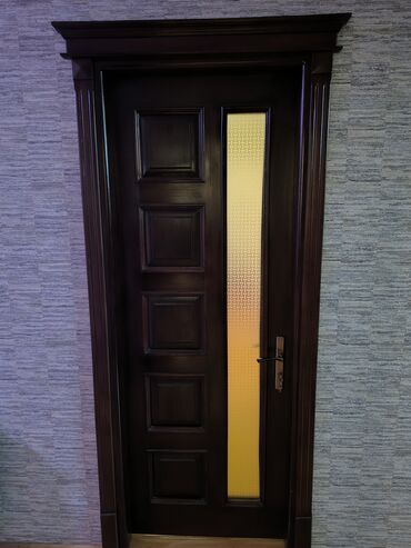 турецкие сейфовые двери в баку: Qoz ağacından hazırlanmış qap. Əla vəziyyətdədir