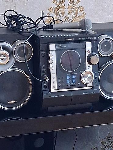 Audio: Samsung mini hi‑fi musiqi sistemi + 2 ədəd səsucaldan və mikrofon — 2