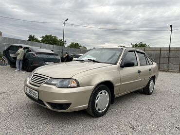 Daewoo: Daewoo Nexia: 2012 г., 1.5 л, Механика, Бензин, Седан