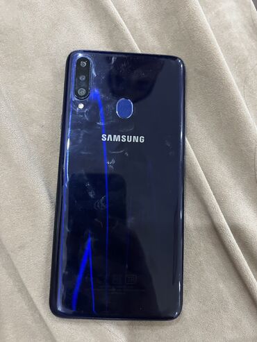 samsung galaxy s9 чехол: Samsung Galaxy A20, Б/у, 32 ГБ, цвет - Синий