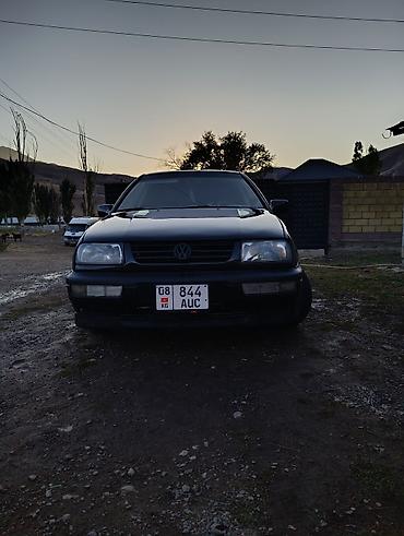 Volkswagen: Volkswagen Vento: 1996 г., 1.5 л, Автомат, Бензин, Седан — 4