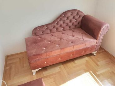 Sofe i kaučevi: Sofa 
250e