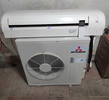 köhnə kandisaner: Kondisioner Mitsubishi, 85-90 kv. m, Split sistem