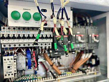 elektirik usta: 🔌 Yeni və köhnə mənzillərdə həmçinin obyektlərdə elektrik xəttlərinin — 10
