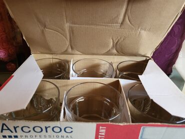 Čaše: Case nove,vintaz za zestoko pice Arcoroc Francuska. Case jake, puno na lalafo.rs — 12 Čaše: Case nove,vintaz za zestoko pice Arcoroc Francuska. Case jake, puno — 12