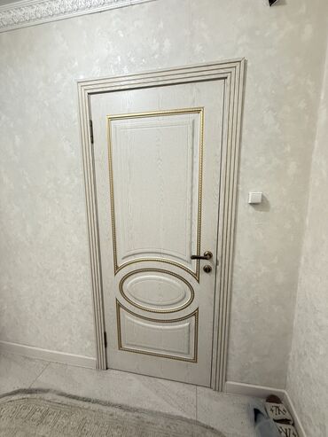рулонные шторы на окна: Межкомнатная глухая дверь, 2 * x 80 см, Б/у