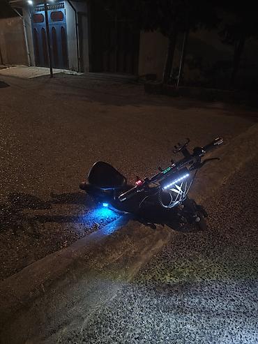 Elektrikli samokatlar: İşlənmiş Elektrik samokat 10", 501 - 750 Vt, 36 - 45 km/s, Ünvandan götürmə — 4
