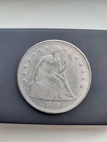 серебряные монеты: Продаю.Серебряный доллар ЛИБЕРТИ 1842 г