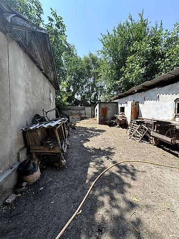 Продажа коттеджей и домов: 📌Срочно продаётся дом в селе Кош Добо! ▪️На участке 27 соток — 13