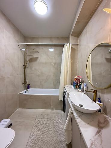 Продажа квартир: 2 комнаты, 72 м² — 8