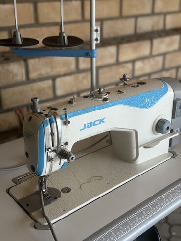 зигзаг машина промышленная: Jack, В наличии, Самовывоз