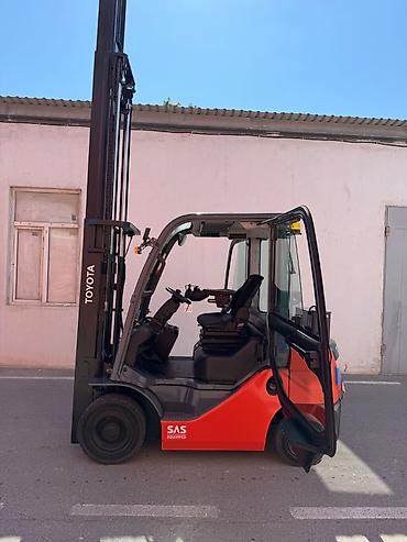 teker kompressoru: Toyota avtocar(cengelli yukleyici) 2015 ci il Dizel motor 4.5 metr — 3