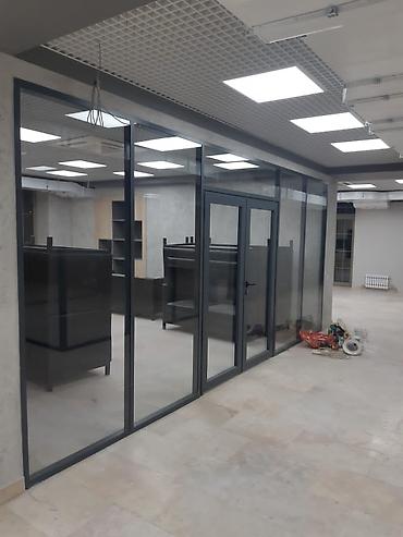 Перегородки на заказ: На заказ Цельностеклянная перегородка, Для офиса, Бронированное стекло, Монтаж, Демонтаж, Бесплатный замер — 14