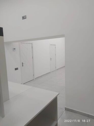 Digər kommersiya daşınmaz əmlakı: Həzi aslanov metrosunun yaxınlığında amerika sefirliyinə yaxın 110 kv — 8