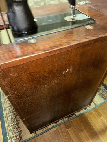 Qədim tikiş maşınları: Ayaq maşını paltar tikən endirim olacag real aliciya — 4