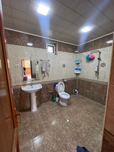 Həyət evləri və villaların satışı: 4 otaqlı, 220 kv. m, Kredit yoxdur, Orta təmir -da lalafo.az — 20 Həyət evləri və villaların satışı: 4 otaqlı, 220 kv. m, Kredit yoxdur, Orta təmir — 20