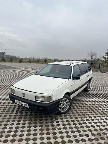 Volkswagen: Volkswagen Passat Variant: 1990 г., 2 л, Механика, Бензин, Универсал — 1