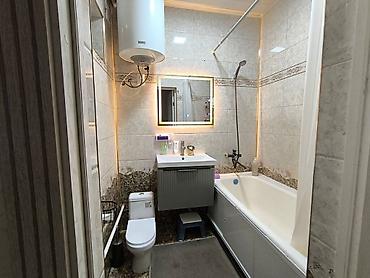 Продажа коттеджей и домов: 🏡 Продаётся частный дом 📍 Район: с. Садовое (ГЭС-3) 🏠 Комнат: 4 📐 — 9
