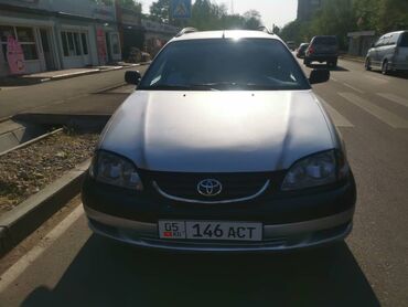 Транспорт: Toyota Avensis: 2 л | 2002 г