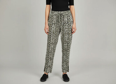 Women's Pants: AVENUE, Material trousers for women, size M