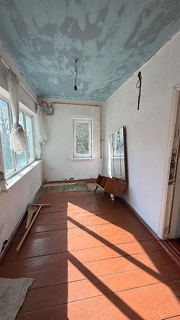 act building: В Сокулуке ( верхняя зона ) продаётся дом на участке 4 сотки. Площадь — 9