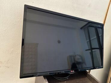 Televizorlar: İşlənmiş Televizor LG Led 82" HD (1366x768)