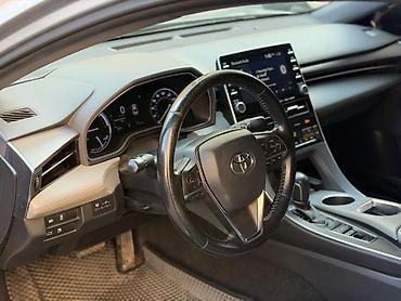 тойота: Toyota Avalon: 2019 г., 2.5 л, Вариатор, Гибрид, Седан — 9