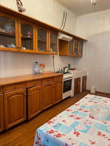 Uzunmüddətli kirayə evlər: 200 kv. m, 5 otaqlı — 9