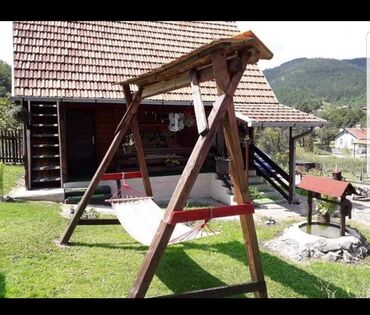 Kuće za dugoročni najam: 55 kv. m, 2 sobe — 22