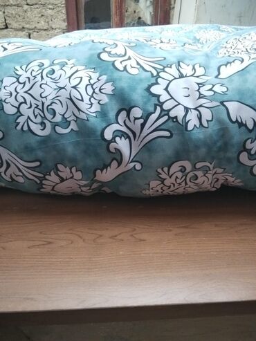 Balış üzləri: Böyüklər üçün Bir nəfərlik Qış üçün Yorğan