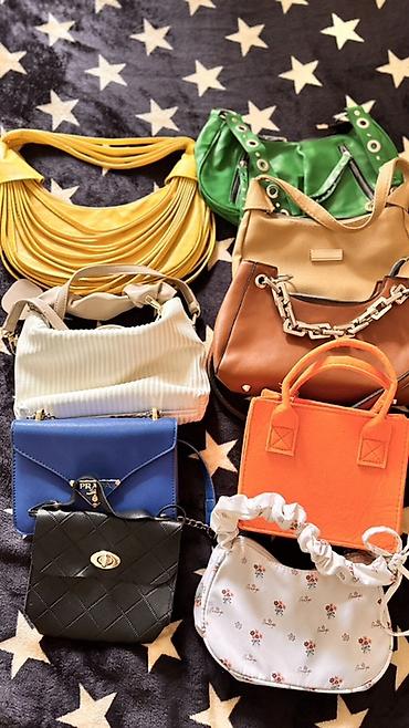 Qadın çantaları seti – müxtəlif rəng və üslublar Cantalarin her biri